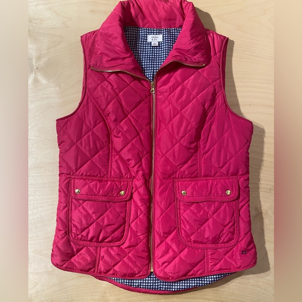 Crown & Ivy Quilted Pink Vest with Gold Accents Large (QA)